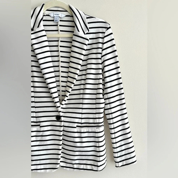 Old Navy Black and White Striped Casual Blazer, Stretchy Suit Jacket, Small - Picture 5 of 16